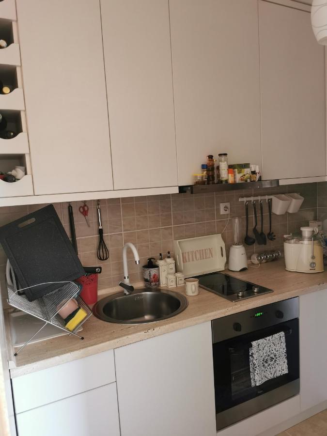 Lux Lena Belgrad
