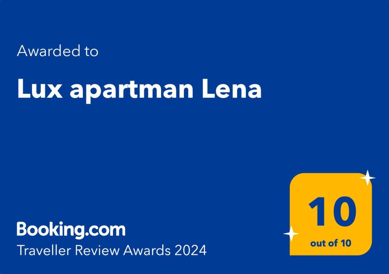 Lux Lena *